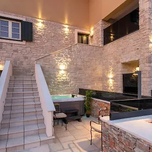 Teona Luxury With Jacuzzi And Terrace Sea View Apartment Sali